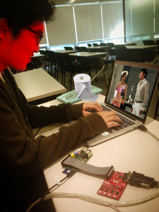 Illustration for article titled Korea's Photoshop Trolls Make the Internet a Better Place